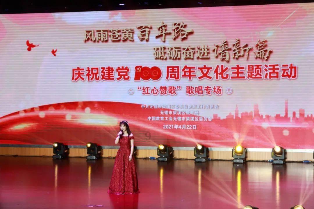梦中有人告诉他,诵读一经书千遍可免死,他照做,果真如此!