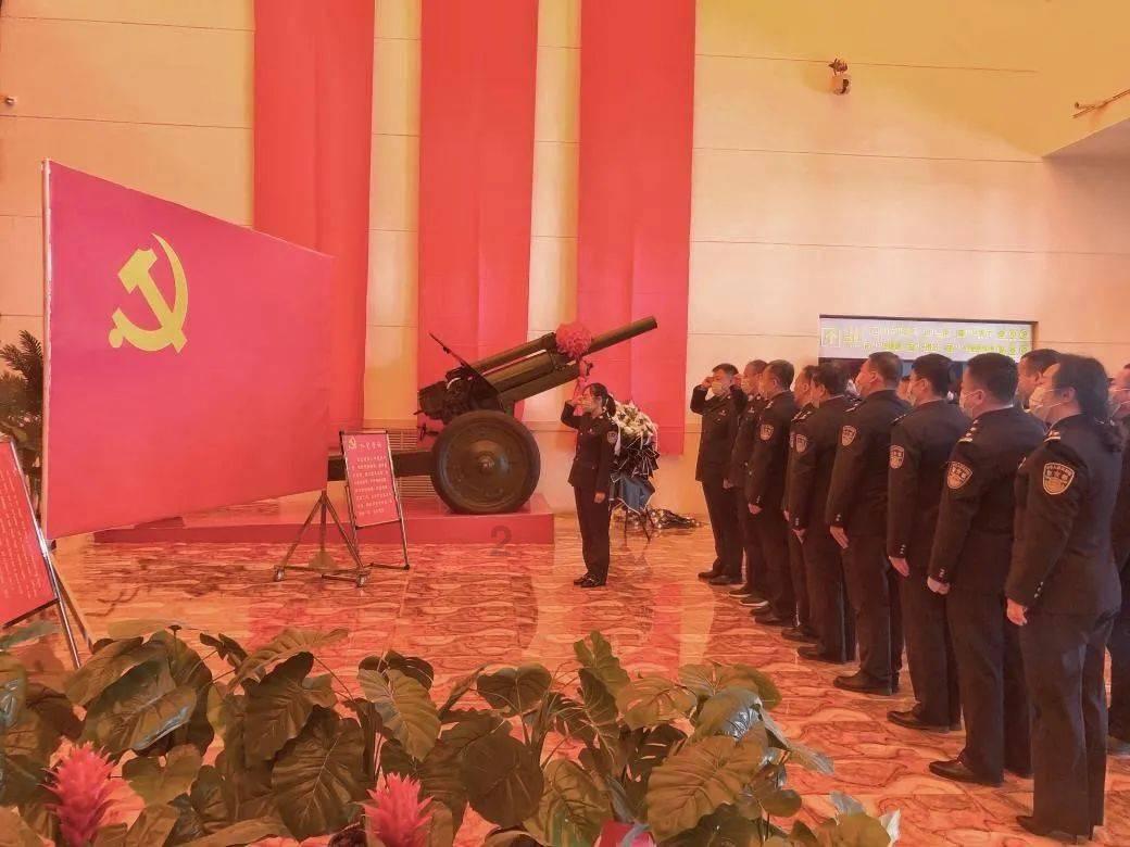 守好安全“红线”！石狮开展烟花爆竹旺季安全检查 筑牢安全防线